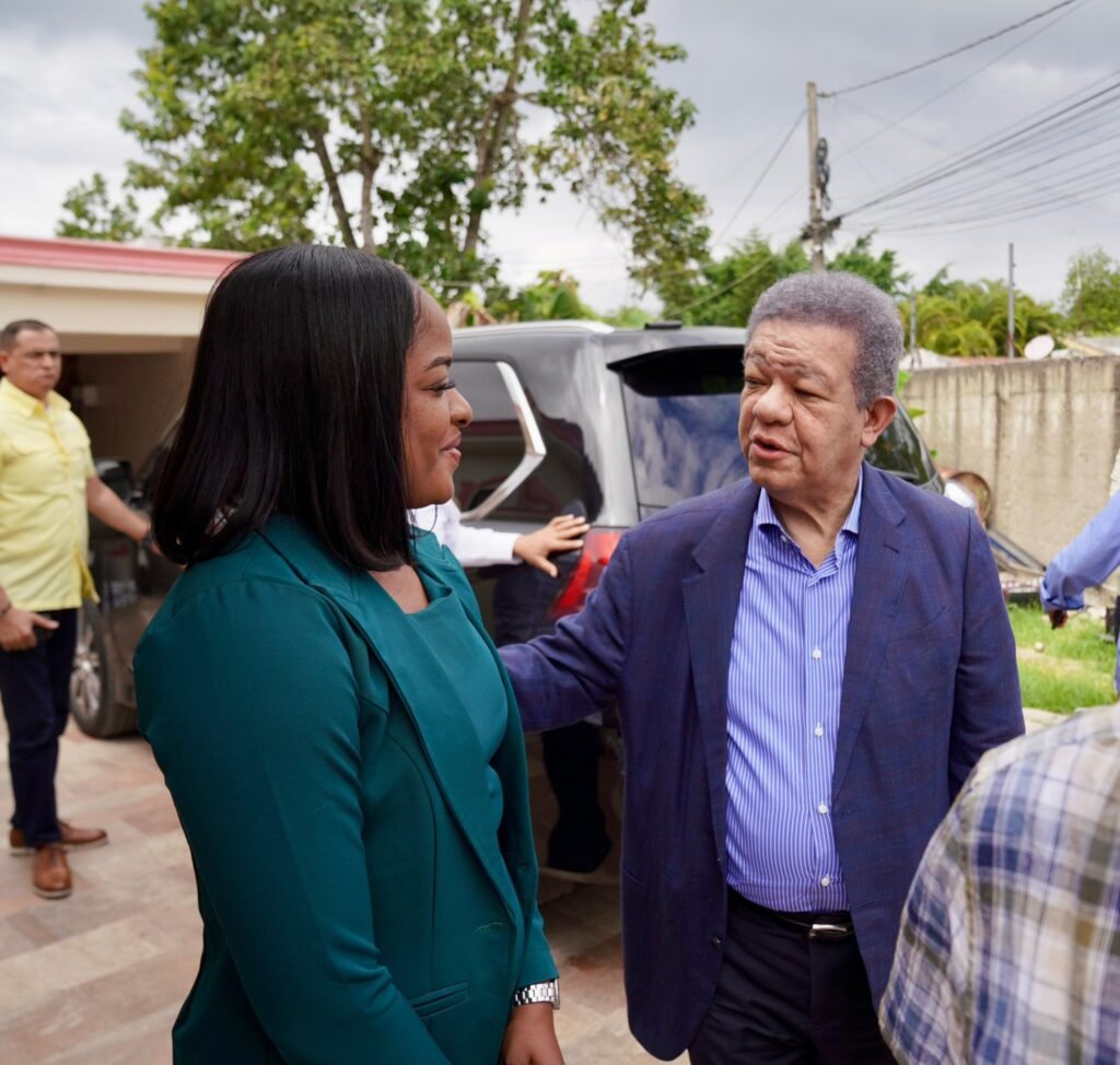 636323897_1441862457590193_1890155386448803844_n-1024x974 Leonel Fernández encabeza juramentación de la dirigente Rosangela Celestino (Chamby) y su equipo en Quisqueya